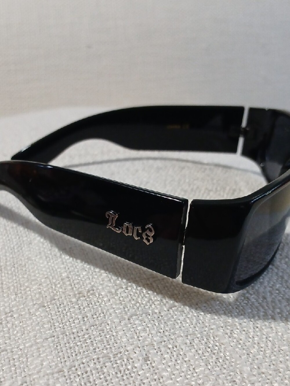 Classic Rectangular Black Sunglasses for Women - Unbranded - Picture 2 of 5